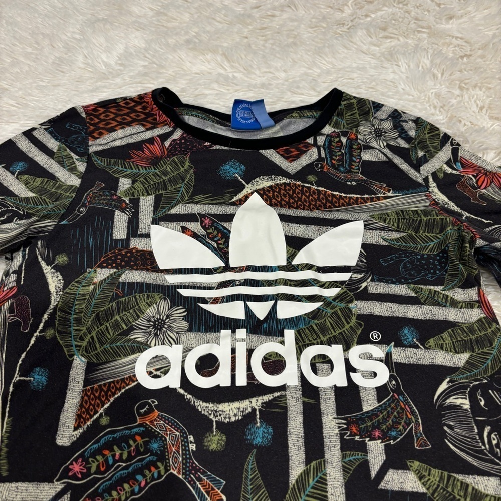Adidas Originals Farm Xilofloresta Logo Tee Women's T
Shirt EUC Size XS - Picture 3 of 11